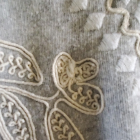 Lucky Lotus by Lucky Brand Sweatshirt - Picture 5 of 9